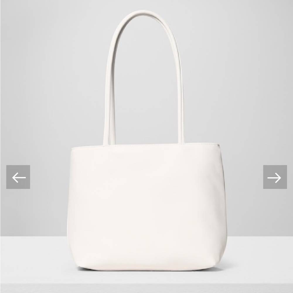 Aritzia Sunday Best Idolize Nylon Tote Bag